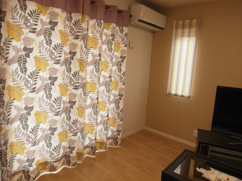 CASADECO｜ハトメカーテン｜ダブルシェード｜ウッドブラインド｜モダンスタイル