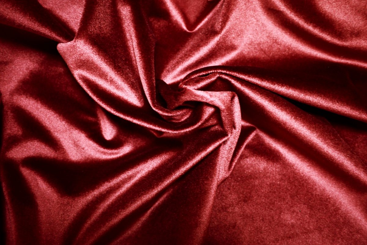 ベルベットを使ったオーダーカーテンの選び方とその魅力を徹底解説！