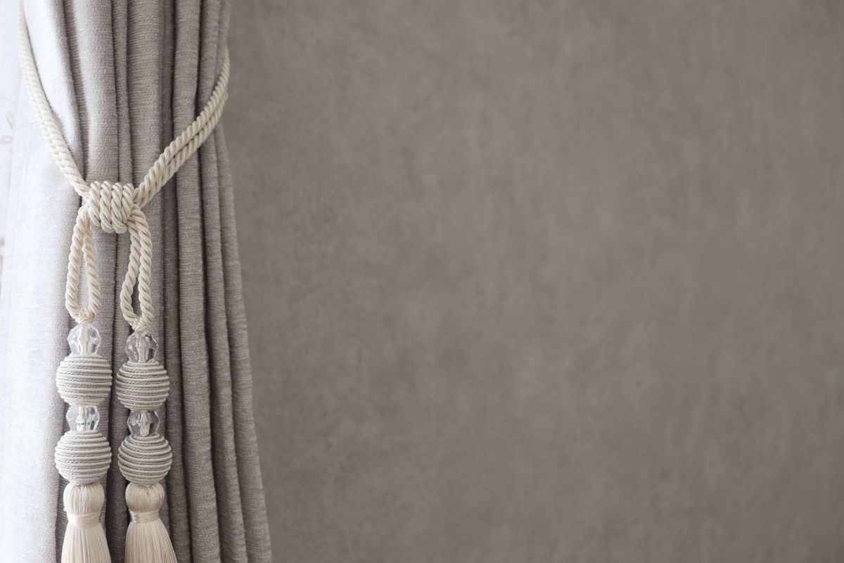 オーダーカーテンのタッセルの選び方！簡単におしゃれに仕上げるコーディネート