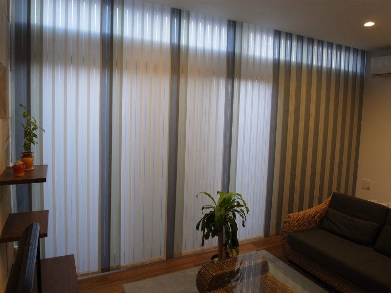 クリエーションバウマン　バーチカルブラインド｜スラット　コーディネート