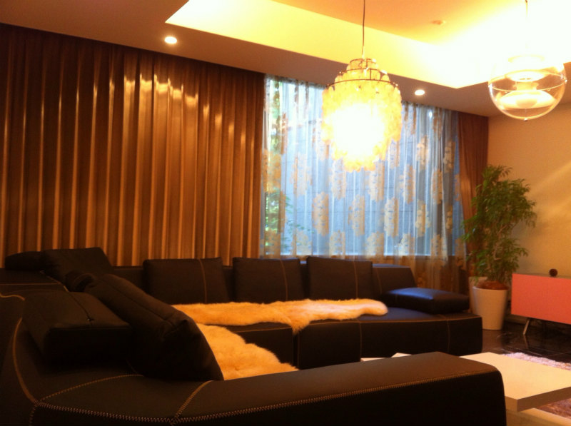 CAMENGO｜FISBA｜高級　オーダーカーテン｜ダマスク｜ゴールド